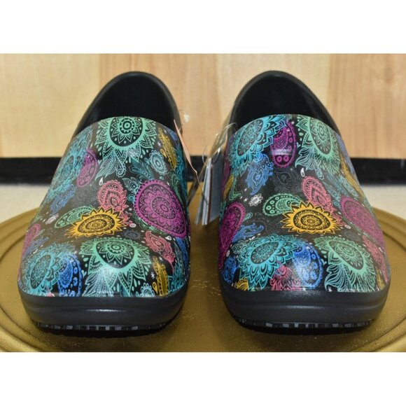 Crocs Neira Pro II Womens Clogs Size 8 Mandala Graphic Slip Resistant Work Shoes - Picture 2 of 10